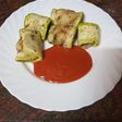 Canelones de calabacín rellenos de albóndigas al horno