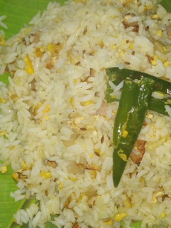 முட்டை சாதம் (Muttai saatham Recipe in Tamil) செய்முறை முக்கிய புகைப்படம்