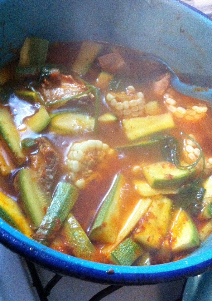Una foto de Mole de olla