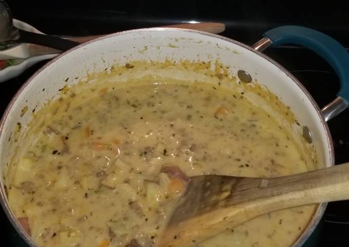 Recipe of Award-winning Cheeseburger soup