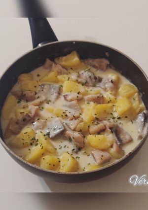 A picture of Potato Stew with Smoked Herring and Cream.