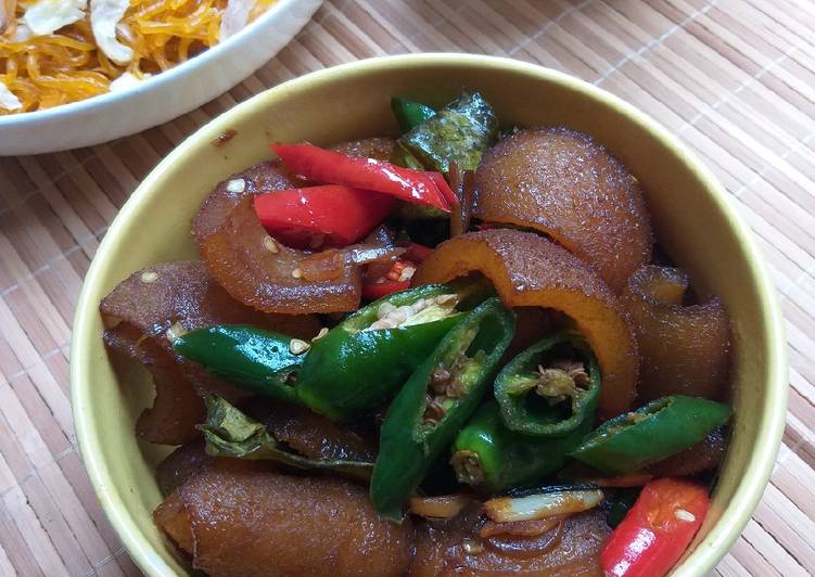 Resep Kulit sapi cabe ijo yang Enak Banget