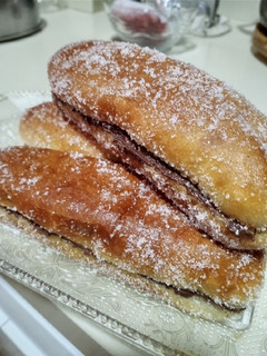 Una foto de Pepitos rellenos de Nutella