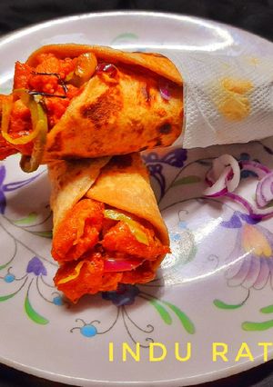 चिली चिकन रोल (chilli chicken roll recipe in hindi) रेसिपी मुख्य फोटो
