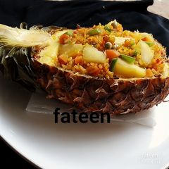A picture of Pineapple fried rice.