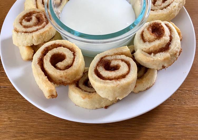 Cinnamon Roll Cookies Cinnamon Roll Cookies