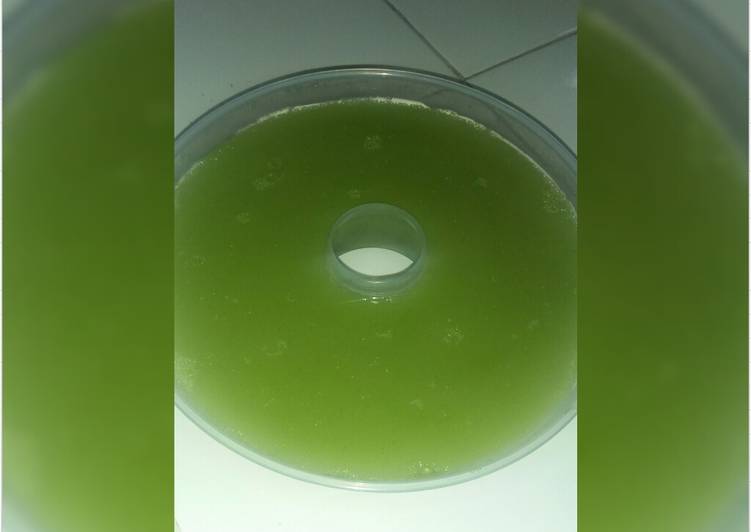 Puding susu pandan