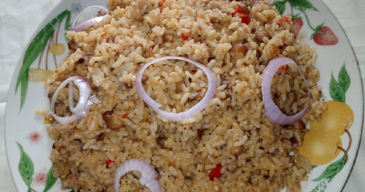 Jollof rice and beans Recipe by Teemerh's Cuisine Cookpad