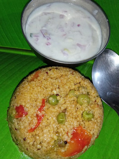 திணை அரிசி தக்காளி சாதம்(thinai tomato rice recipe in tamil) செய்முறை முக்கிய புகைப்படம்