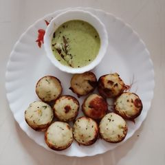 A picture of Instant Paddu/Paniyaram/Appe/Suji Appe.