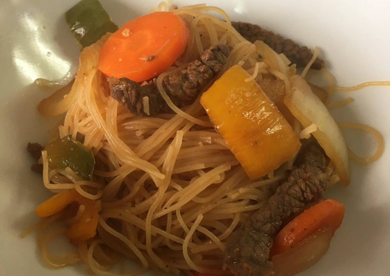 Fideos chinos con ternera (Rice Noodles)