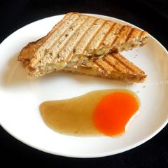 A picture of Potato Cheese Sandwich (with leftover Aloo Ka Bharta).