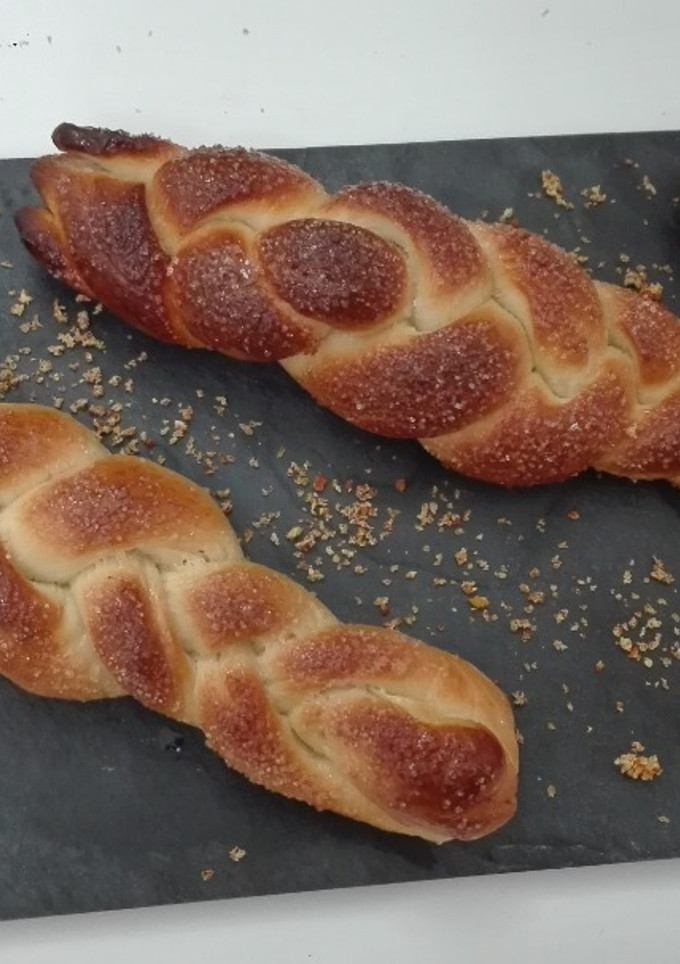 Una foto de Suizos con masa para cocinar bollería