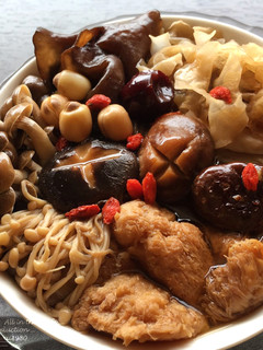 〔素食料理〕蔬食系列~『佛跳牆』 的食譜成品照片