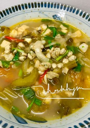 Hình của món Canh Hến Dưa Cải Chua.