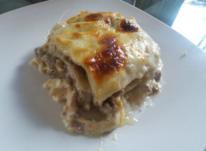Una foto de Lasaña mixta