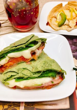 Hình của món Tortilla cuộn nướng giòn.