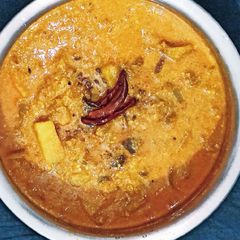 A picture of Mix veg lemon curry in curd(without onion garlic).