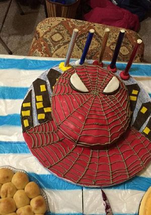 صورة لوصفة كيكة Spider man