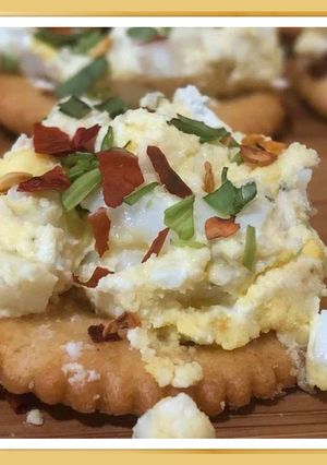 A picture of Tarragon goat cheese egg salad canape.