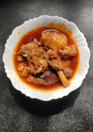কচি পাঁঠার ঝোল(kochi pathaar jhol recipe in Bengali) রেসিপির প্রধান ছবি