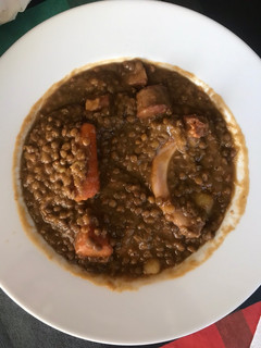 Una foto de Lentejas con costillas