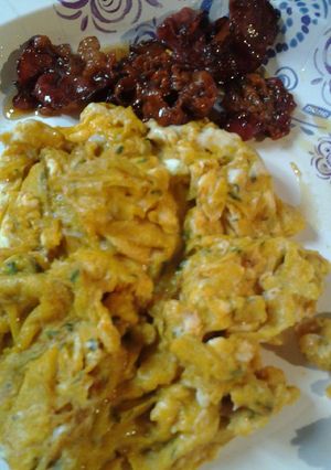 A picture of Important eggs with honey bacon.