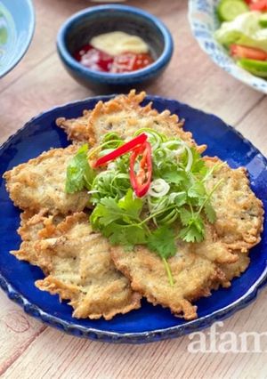 Hình của món Cá Cơm Sữa Chiên Bột.