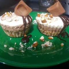 A picture of No bake cupcakes.