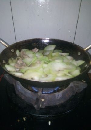 Hình của món Bí đao(bí xanh) xào thịt.