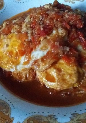 Foto resep Telur Ceplok saus sambalado