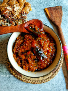 પુલી ઇન્જી (Puli inji recipe in Gujarati) રેસીપી મુખ્ય ફોટો