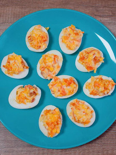 Una foto de Huevos rellenos