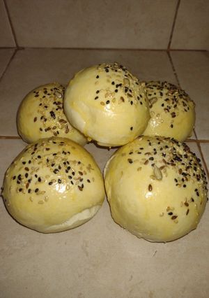 Una foto de Pan casero tipo hamburguesas