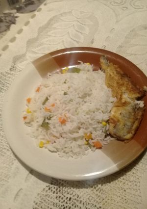 A picture of Vegetable rice with dhanya spice.