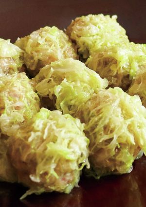 A picture of [Microwave] Shredded Cabbage Flower Shumai.