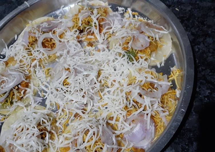 How to Prepare Recipe of Aloo puri