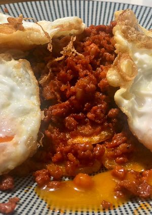 Una foto de Huevos con zorza