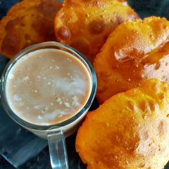 A picture of Aloo Puri.