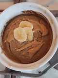 Bolo de Caneca de Banana e Manteiga de Amendoim