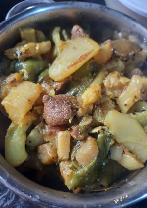 লাবড়া(labra recipe in Bengali) রেসিপির প্রধান ছবি
