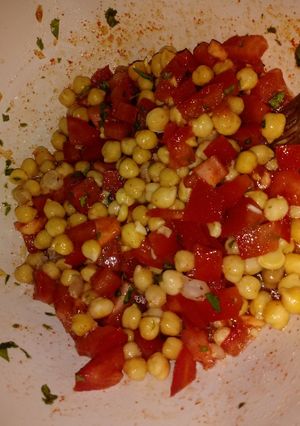 Una foto de Ensalada de Garbanzos