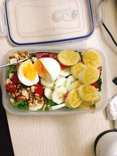 Hình của món Salad đơn giản 🥗.
