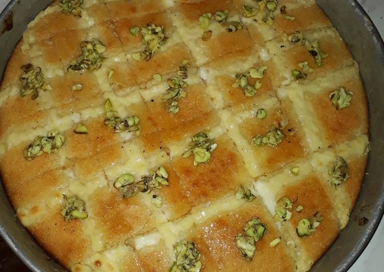 هريسة بالشقطة 😋والطعم ما راح احكى 😉جربوها بنفسكم😊