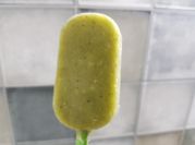 Una foto de helado kiwi