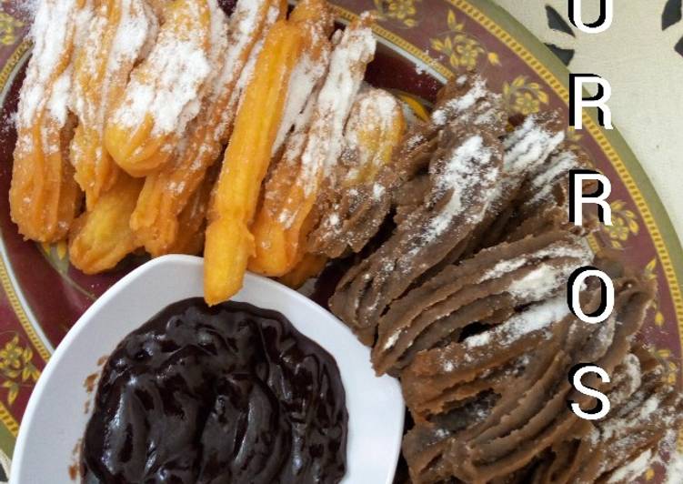 Resep 35. Churros Oreo Saus Coklat yang Enak Banget