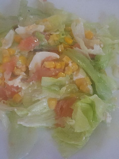 Una foto de Ensalada de salmón