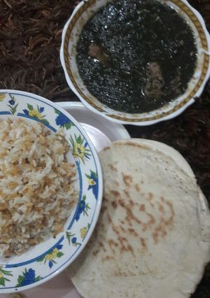 صورة لوصفة ملوخيه باللحمه ورز حبه وحبه
