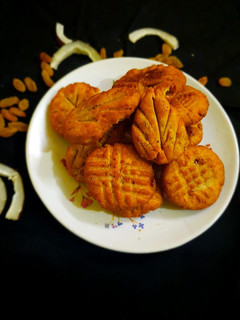 ठेकुआ (Thekua recipe in hindi) रेसिपी मुख्य फोटो