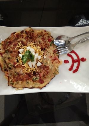 A picture of Healthy oats uttapam.